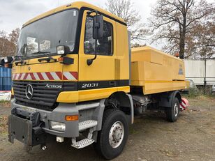 грузовик шасси Mercedes-Benz Actros 1831