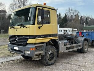 грузовик шасси Mercedes-Benz Actros 2035 4x4 full steel manual gearbox