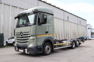 Mercedes-Benz Actros 2545 6x2 Retarder Lift Lenkachse AHK LBW camión chasis