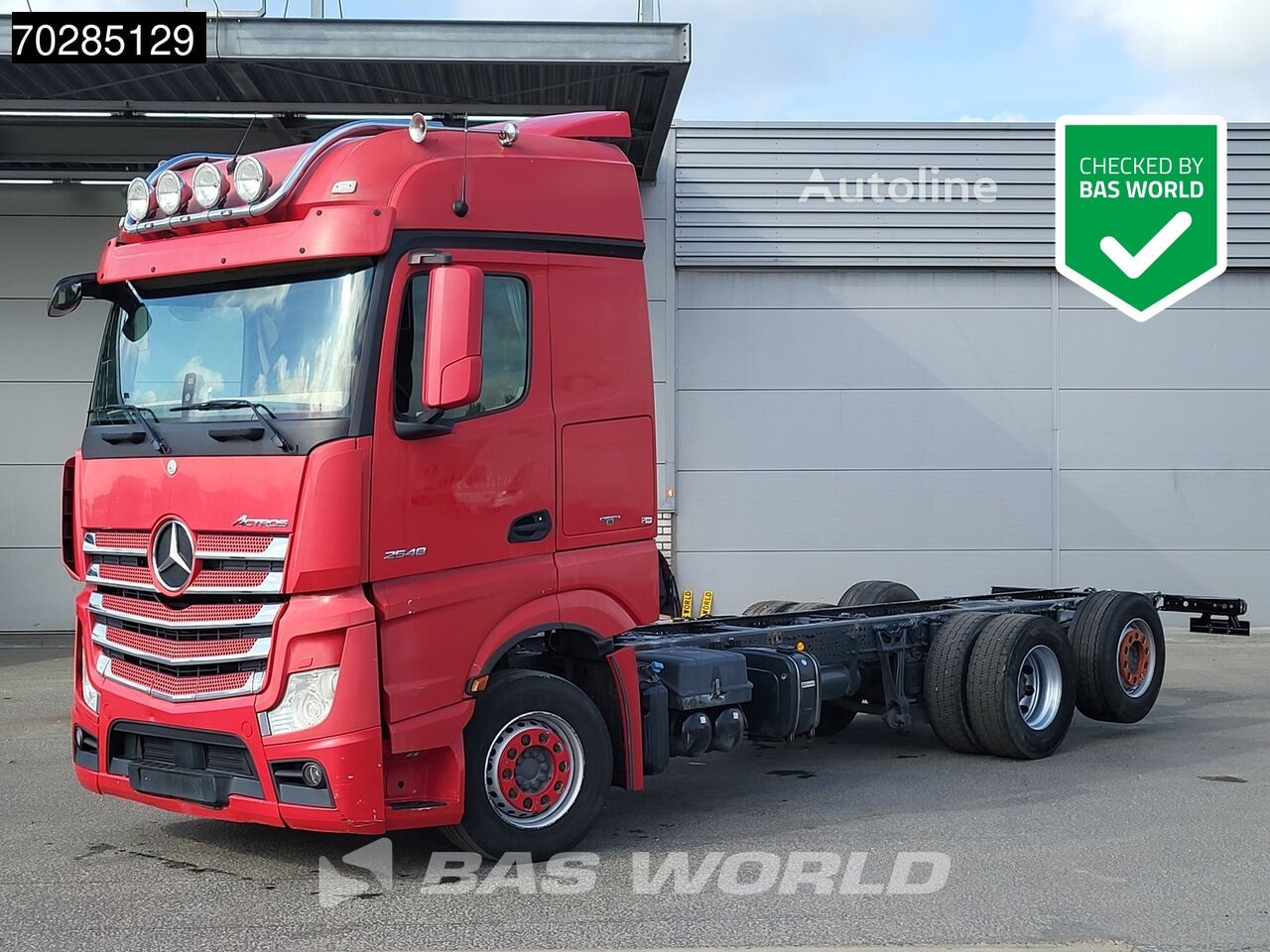 Mercedes-Benz Actros 2548 Actros 6X2 BigSpace Retarder PTO Liftachse Xenon ACC camión chasis - Autoline