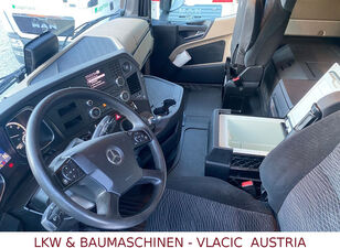 Mercedes-Benz Actros 963-0-C chassis truck for sale - Image 8 | Autoline US Mercedes-Benz Actros 963-0-C chassis truck | Image 8 - Autoline