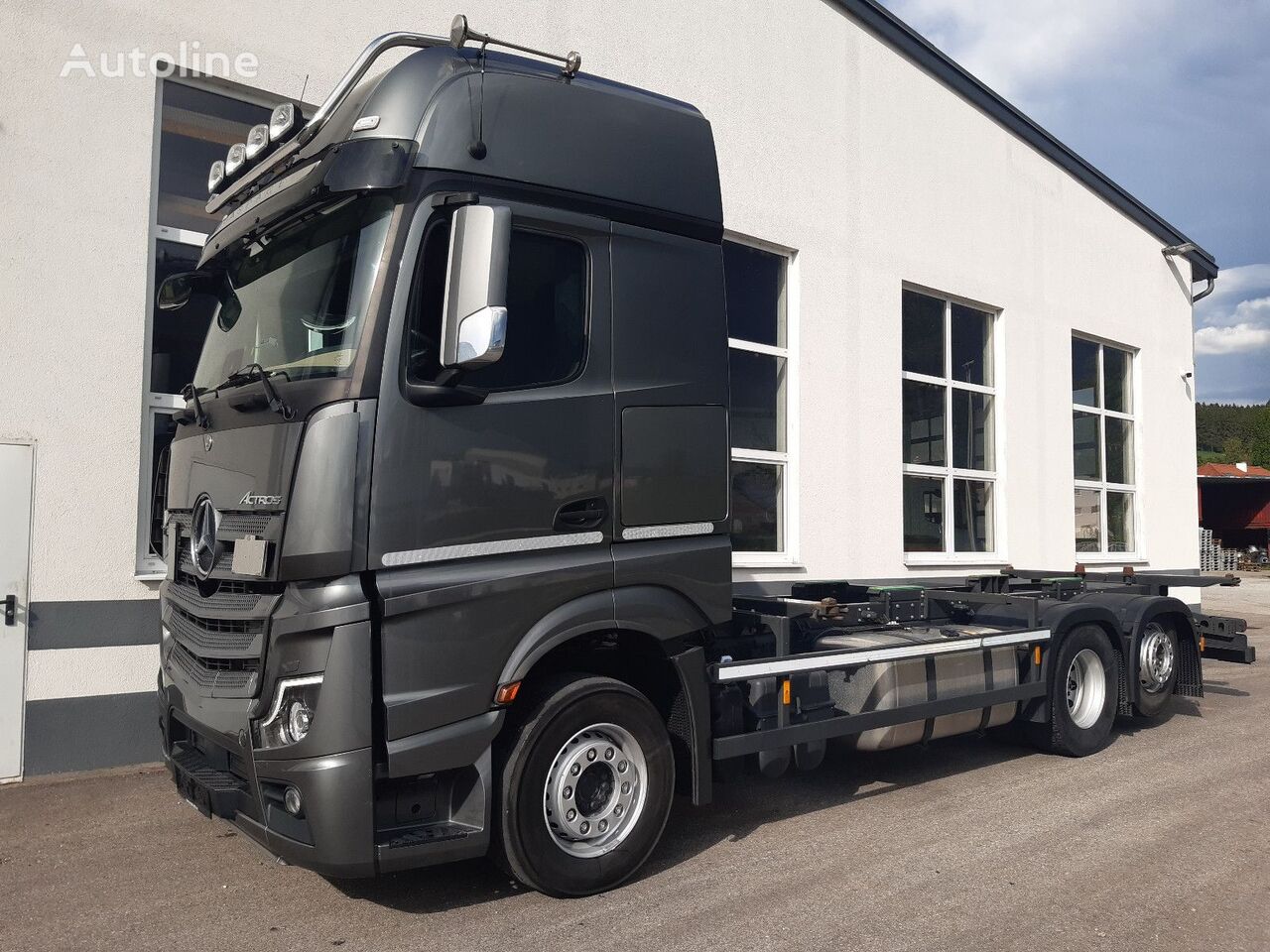 Mercedes-Benz Actros MP5 2545L chassis truck