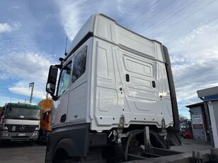 Mercedes-Benz Actros2540 chassis truck for sale - Image 7 | Autoline GH Mercedes-Benz Actros2540 chassis truck | Image 7 - Autoline
