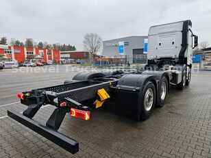 нови камион-шасија Mercedes-Benz Arocs 3251 /Vorbereitung Fronstutze Ladekra