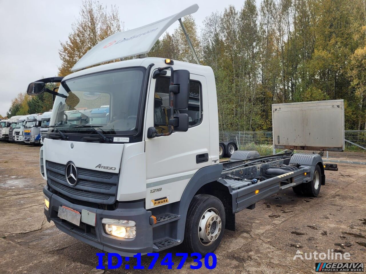 Mercedes-Benz Atego 1218 シャーシトラック