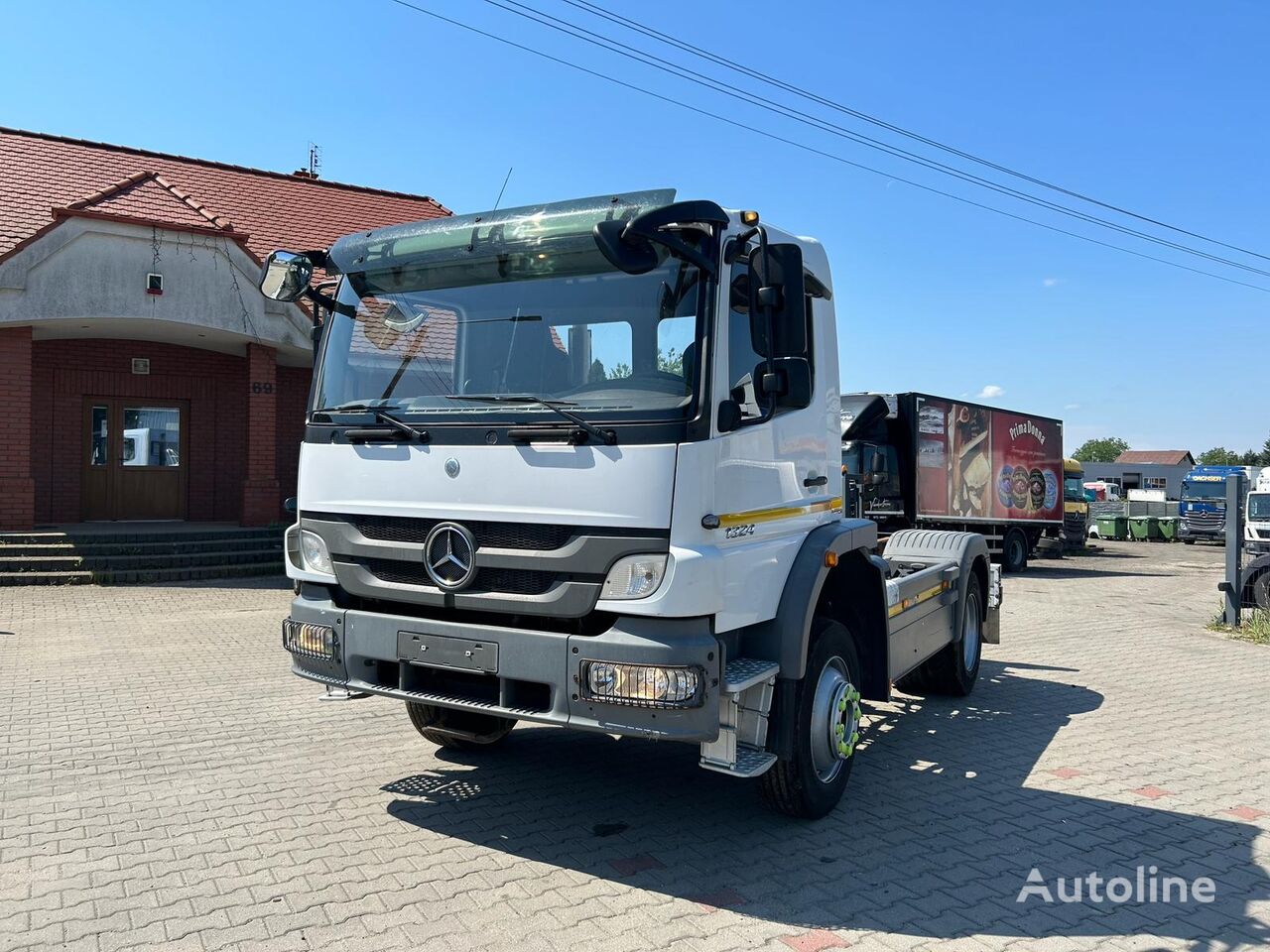 Mercedes-Benz Atego 1324 chassis truck