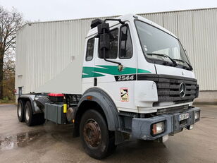 грузовик шасси Mercedes-Benz SK 2544
