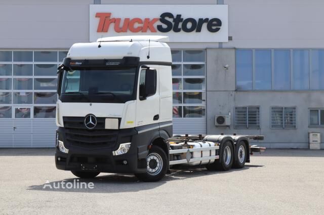 Купить грузовик шасси Mercedes-Benz Trucks Actros 2545 LL 6x2 | Autoline TM Грузовик шасси Mercedes-Benz Trucks Actros 2545 LL 6x2 - Autoline