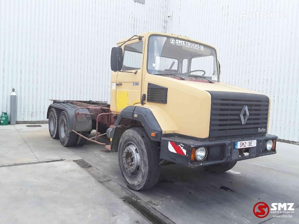 Renault C 260 no CBH francais chassi lastbil