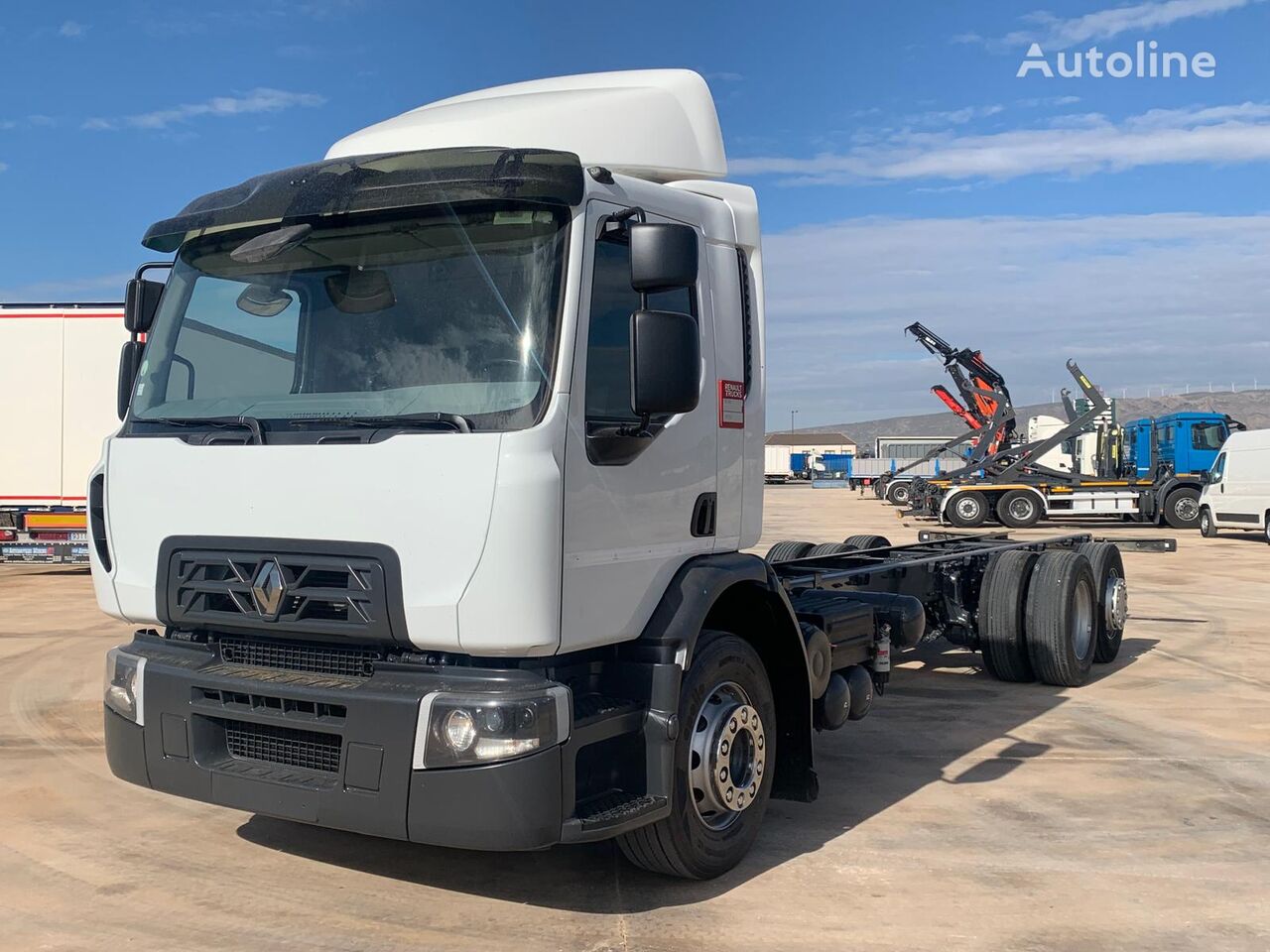 camion châssis Renault D26.320 DTI