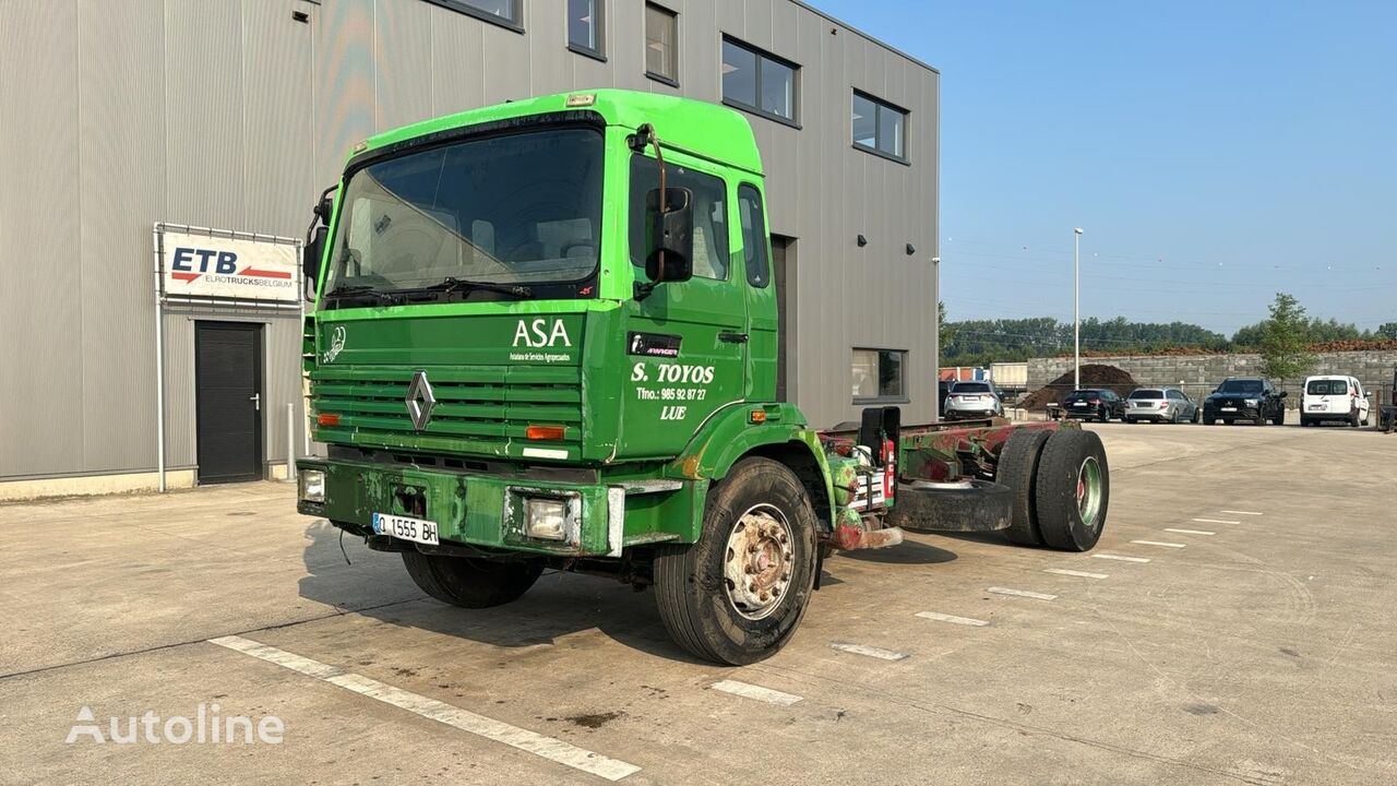 Renault G 230 Manager (GRAND PONT / LAMES / POMPE MANUELLE) camión chasis