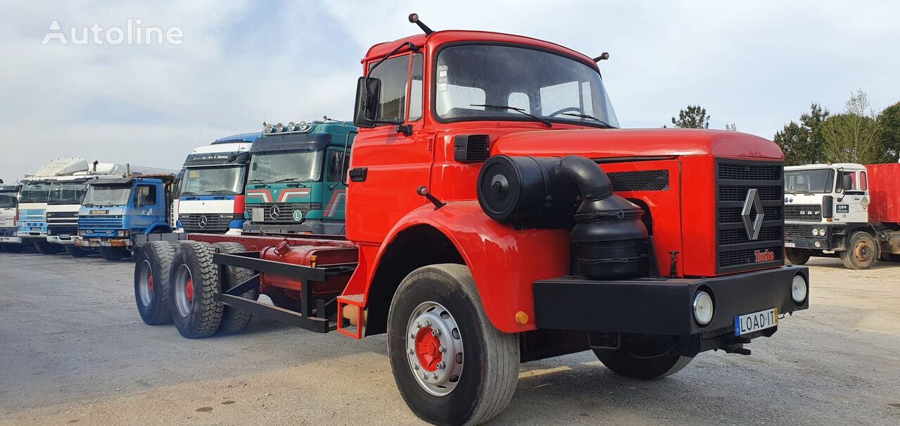 camion châssis Renault GBH