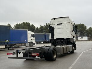 Camião chassi Renault T-series a venda - Imagem 4 | Autoline AO Camião chassi Renault T-series | Imagem 4 - Autoline