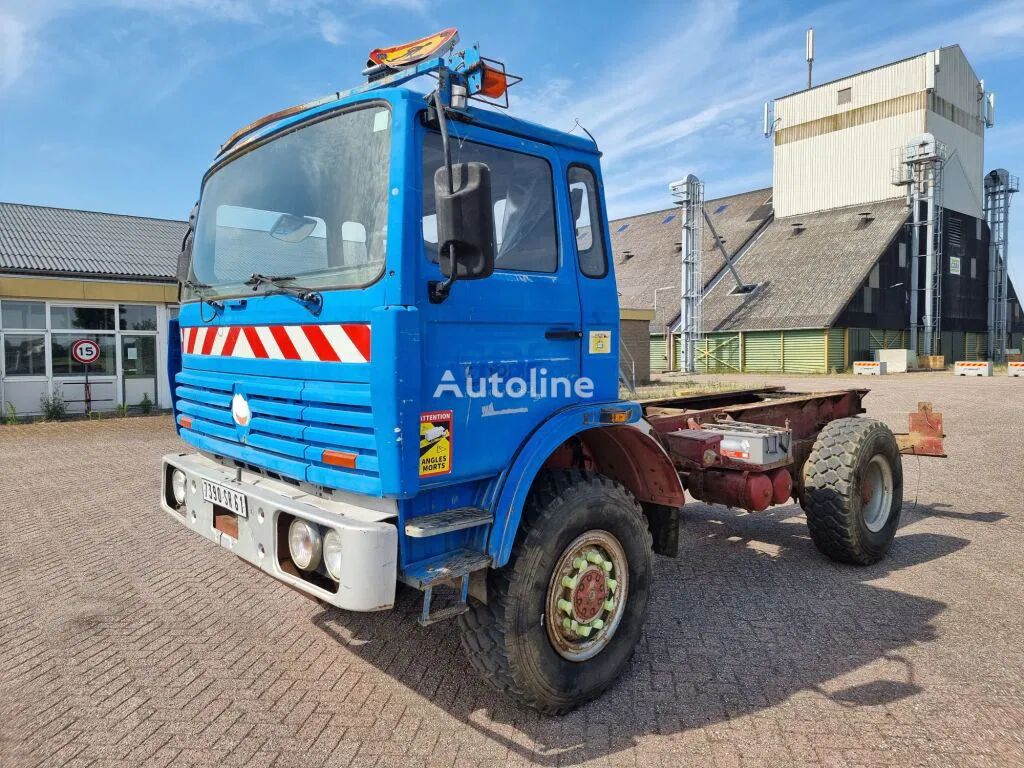 camion telaio Renault Thomas 4x4