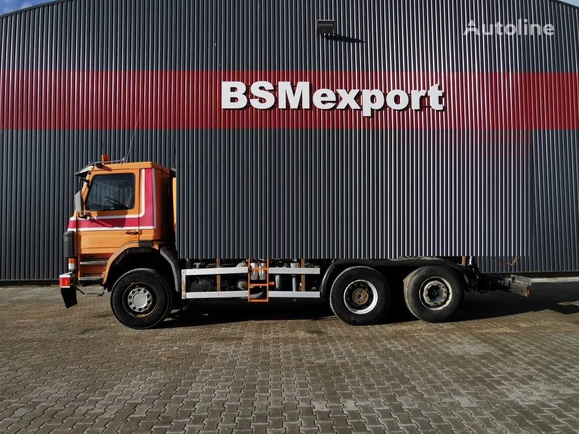 Scania 113 H340 6x4 (4x4+2) chassis truck