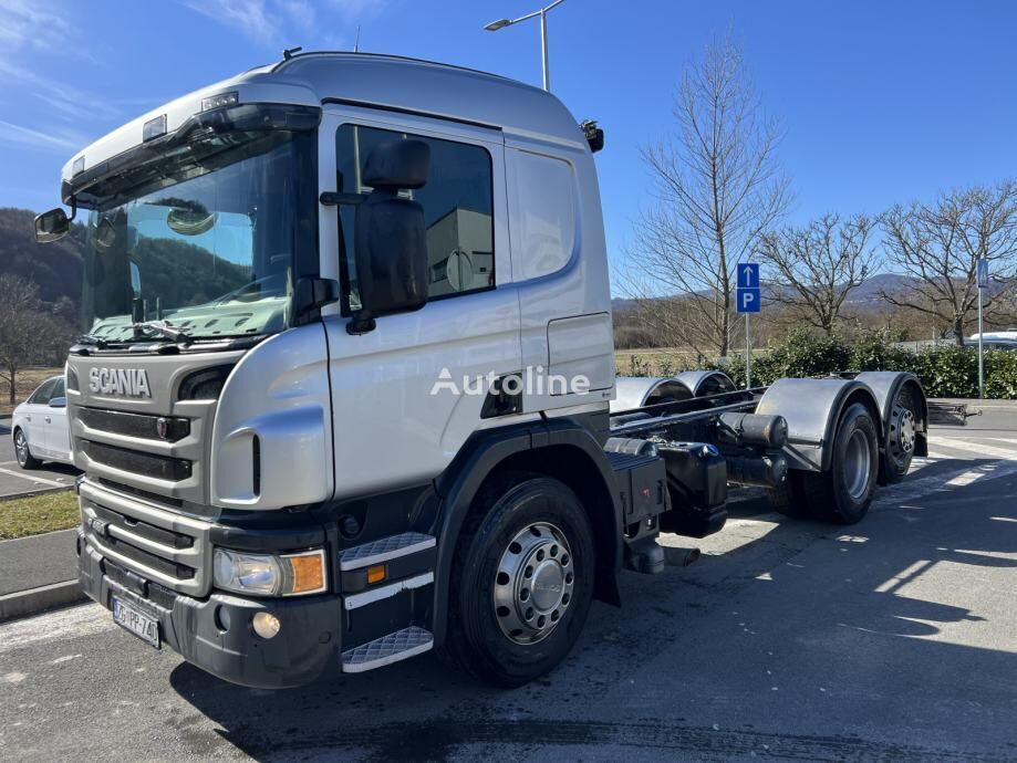 Scania P 450  chassis truck