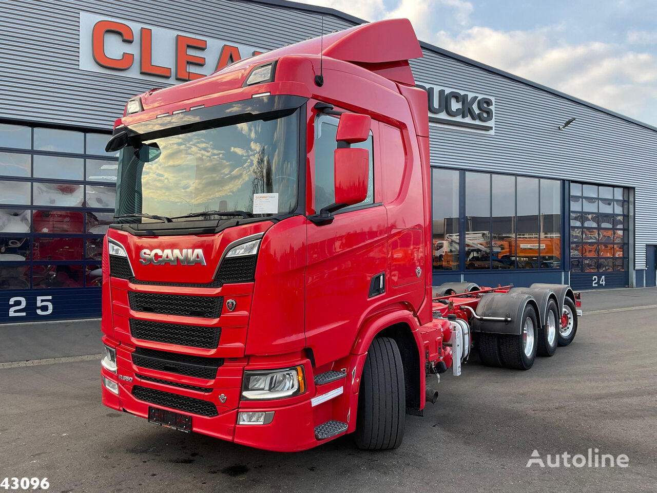 xe tải chassis Scania R 650 V8 8x4 Euro 6 Chassis cabine