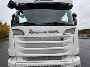 Scania R520 chassis truck