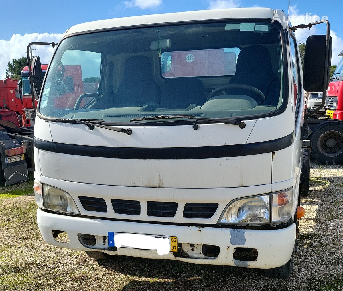 camion châssis Toyota Dyna