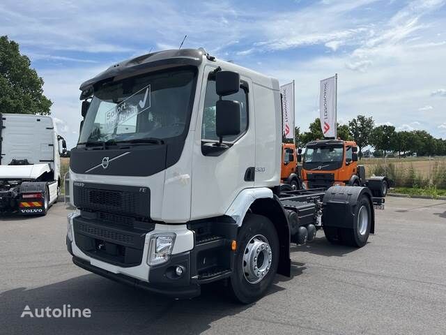 φορτηγό σασί Volvo FE 320