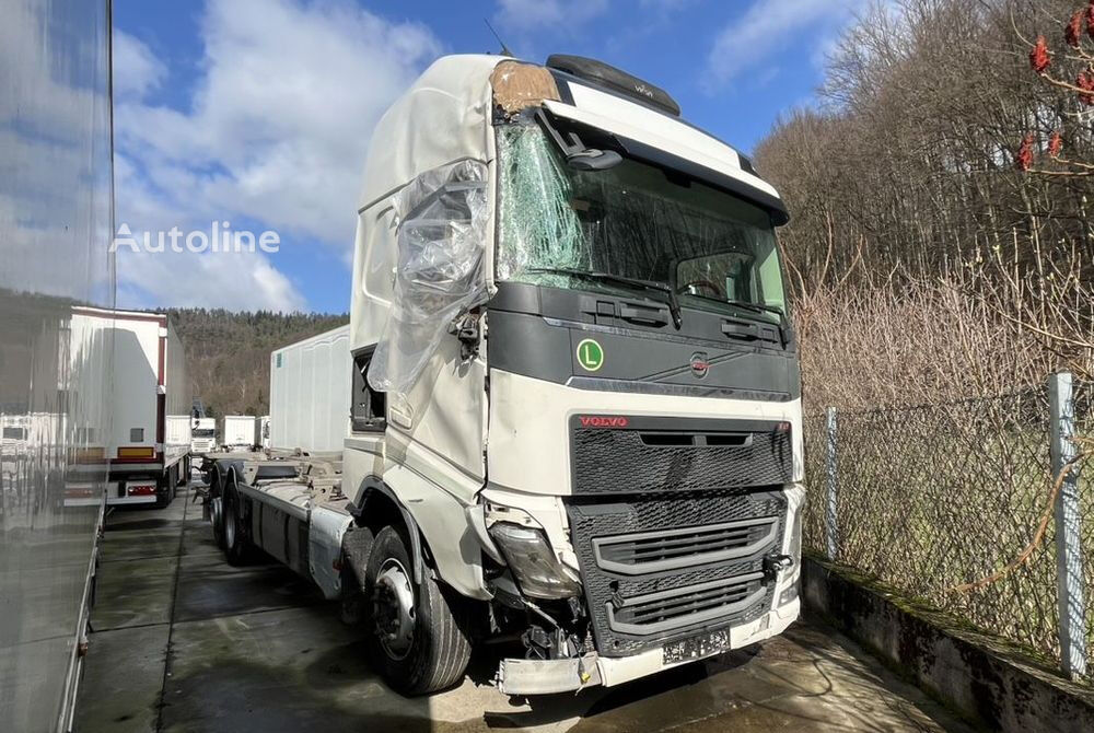 Volvo FH 500 chassis truck