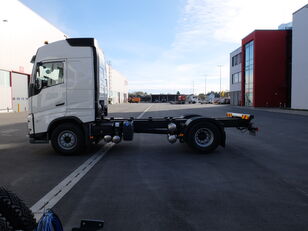 nowa ciężarówka podwozie Volvo FH5