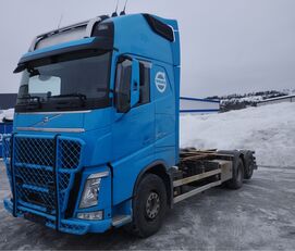 camion şasiu Volvo FH540 6x2, XL