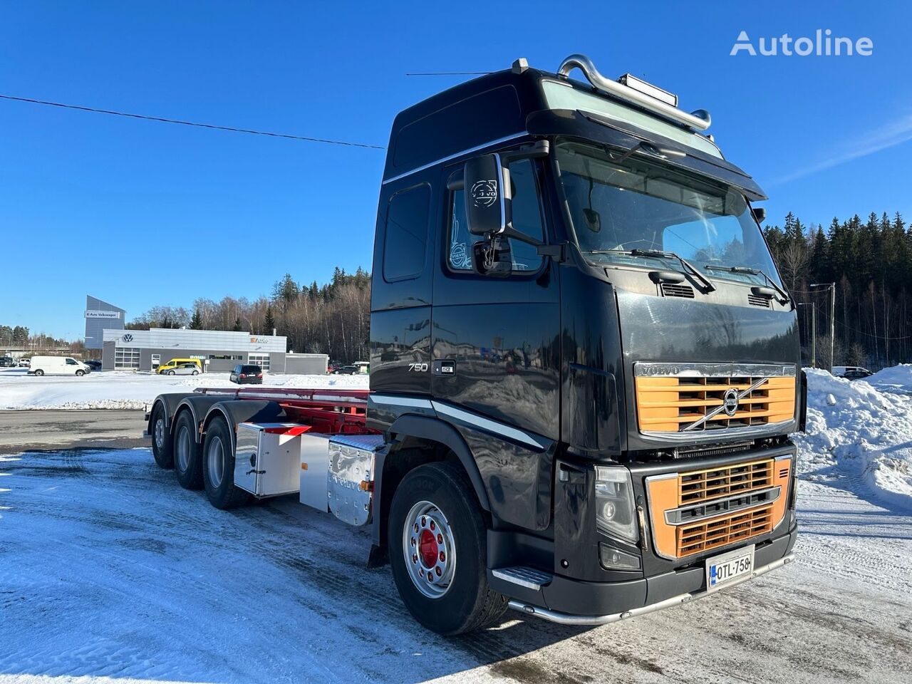 camion châssis Volvo FH750 8x4 tridem