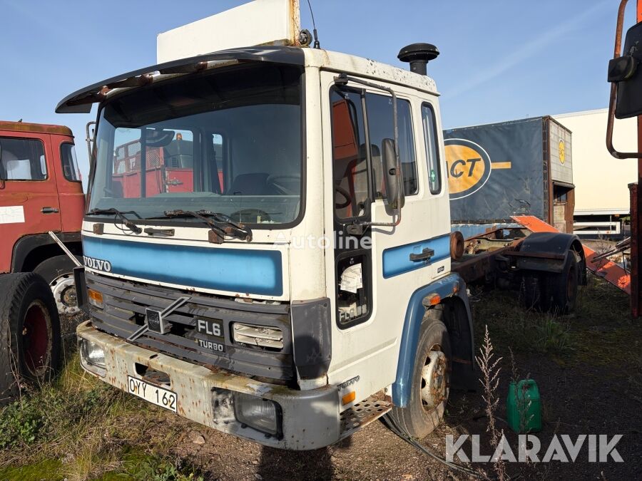 xe tải chassis Volvo FL 608 4x2