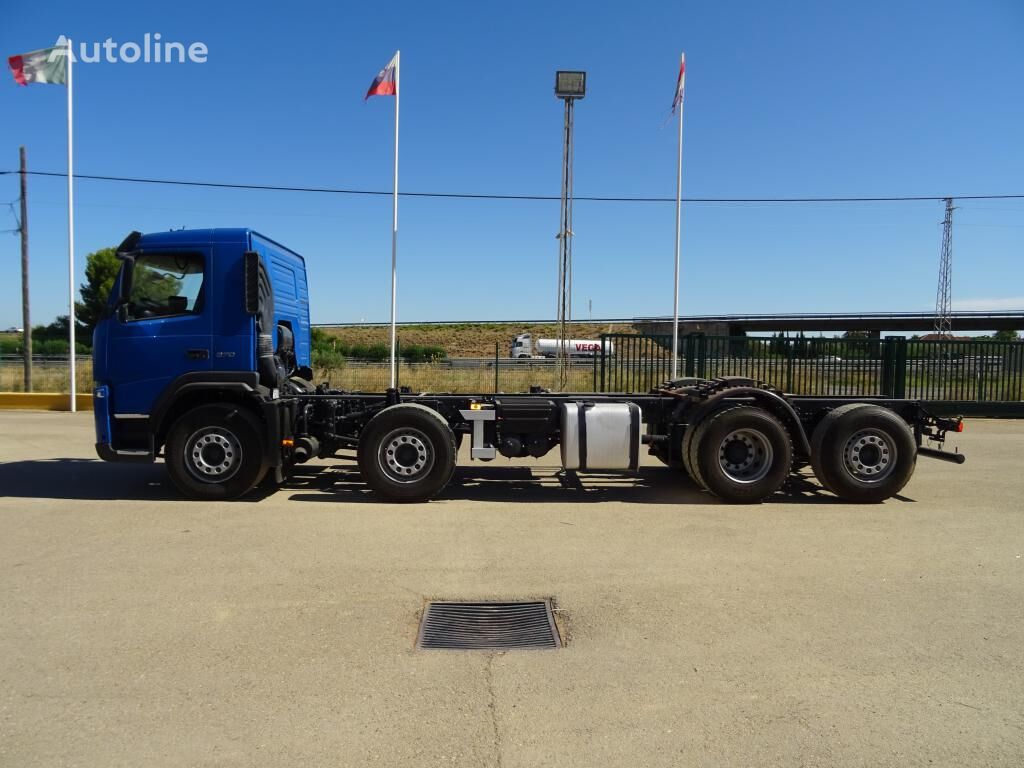 Volvo FM 370 chassis truck