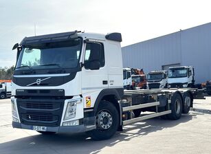cami&atilde;o chassi Volvo FM 370