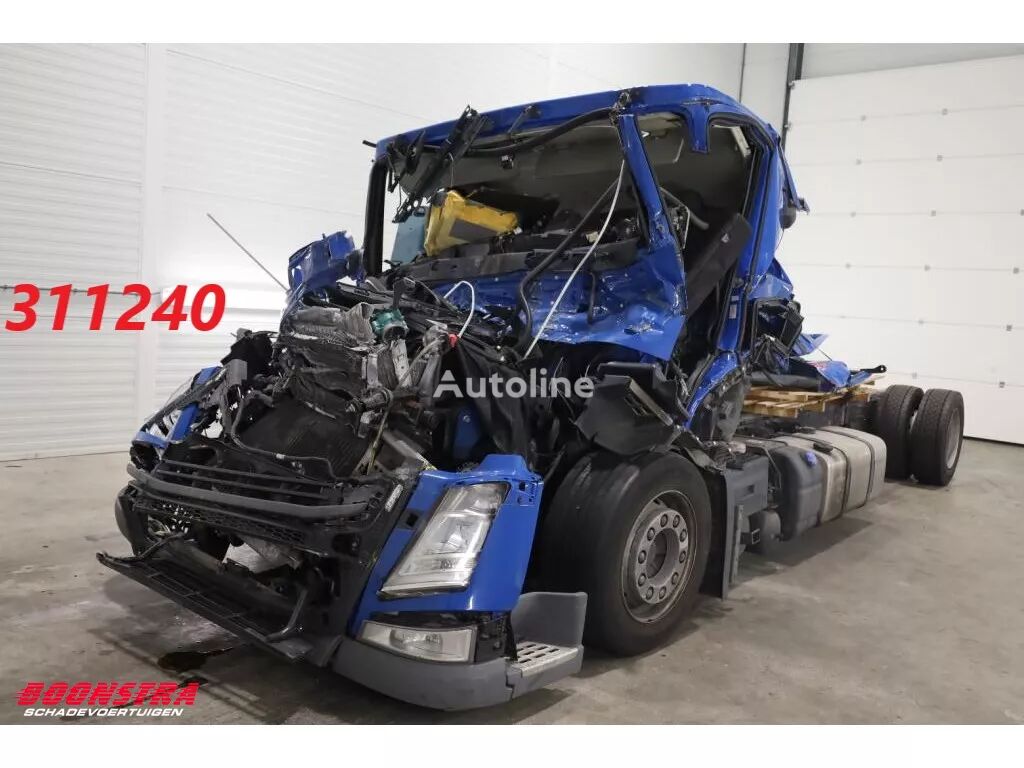 Volvo FM 420  chassis truck