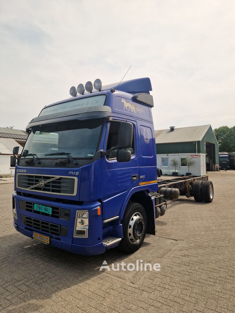 Volvo FM 9 260 HP chassis truck - Autoline