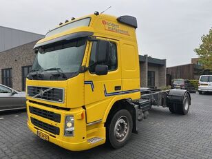 Volvo FM300 chassis truck