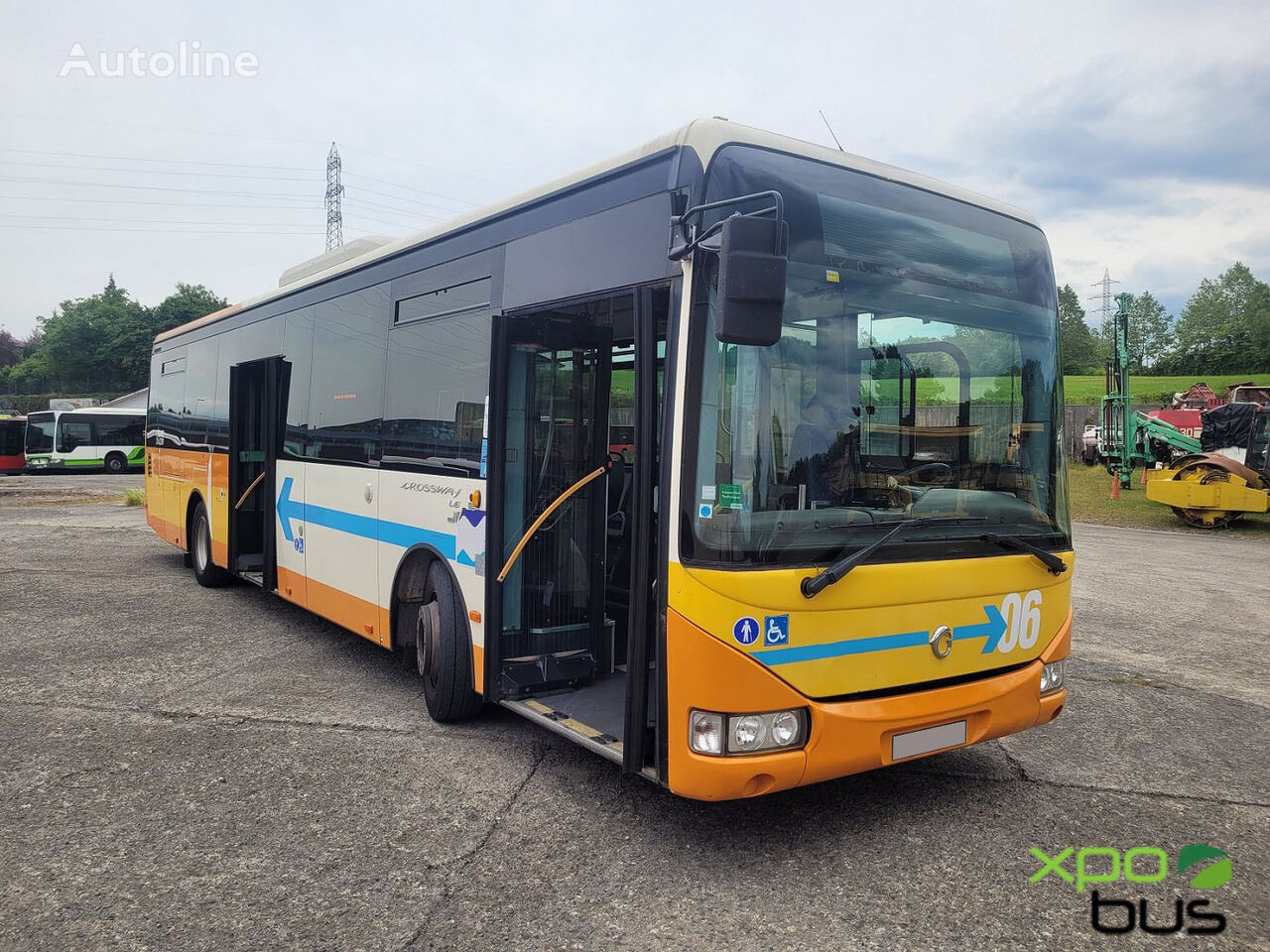 باص النقل الداخلي IVECO CROSSWAY LE IRISBUS 12mts