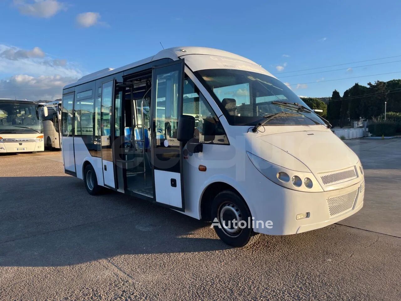 시내버스 Nomec Stacobus Itineris - Autoline