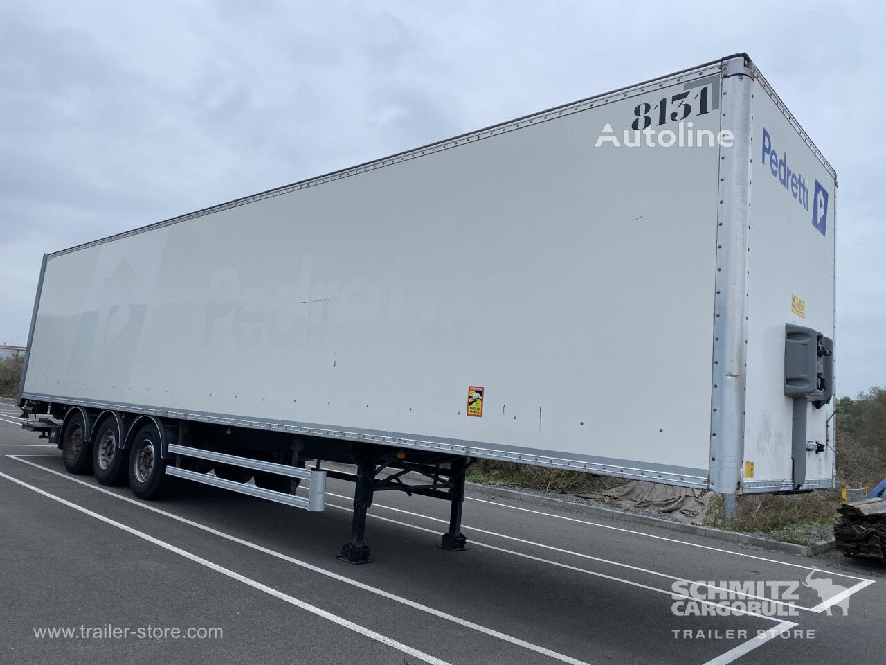 Полуремарке фургон Fruehauf Dryfreight Standard Taillift - Autoline