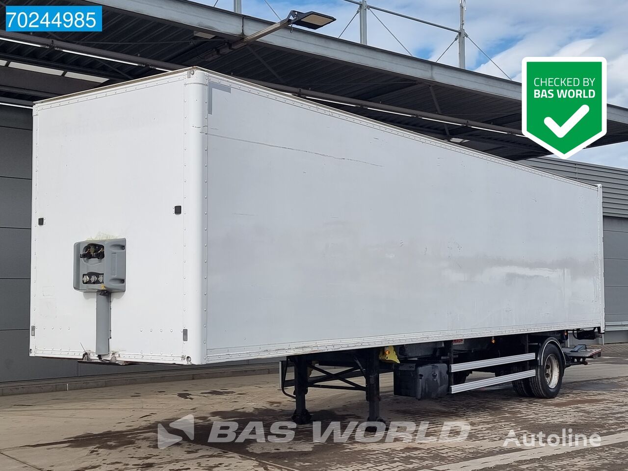 العربات نصف المقطورة شاحنة مقفلة Fruehauf FSRMS4 1 Axle TÜV 03/25 Tailgate Steering axle City