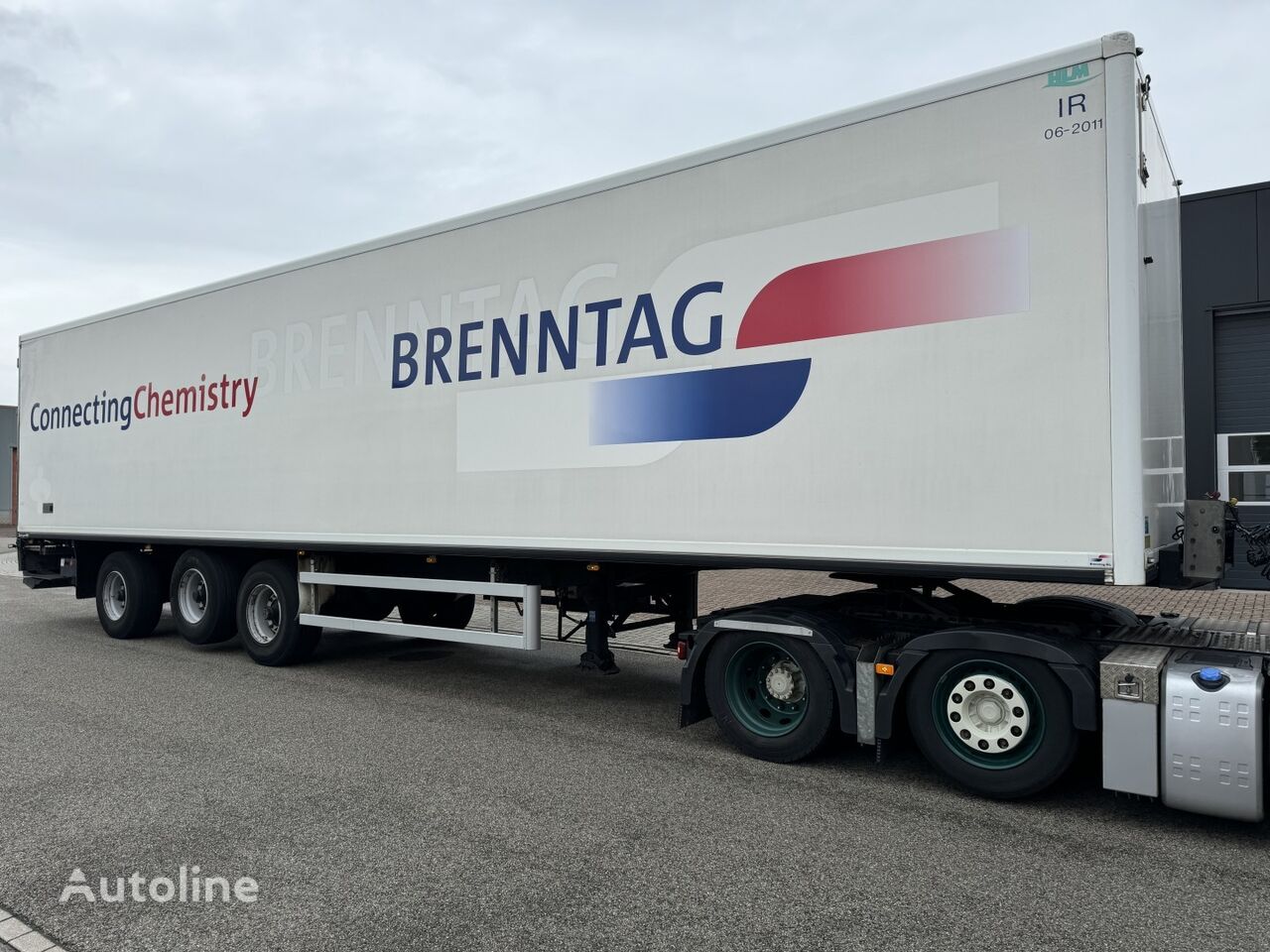 Groenewegen Issolliert, LBW, Lift-Achse, Lenk Achse closed box semi-trailer