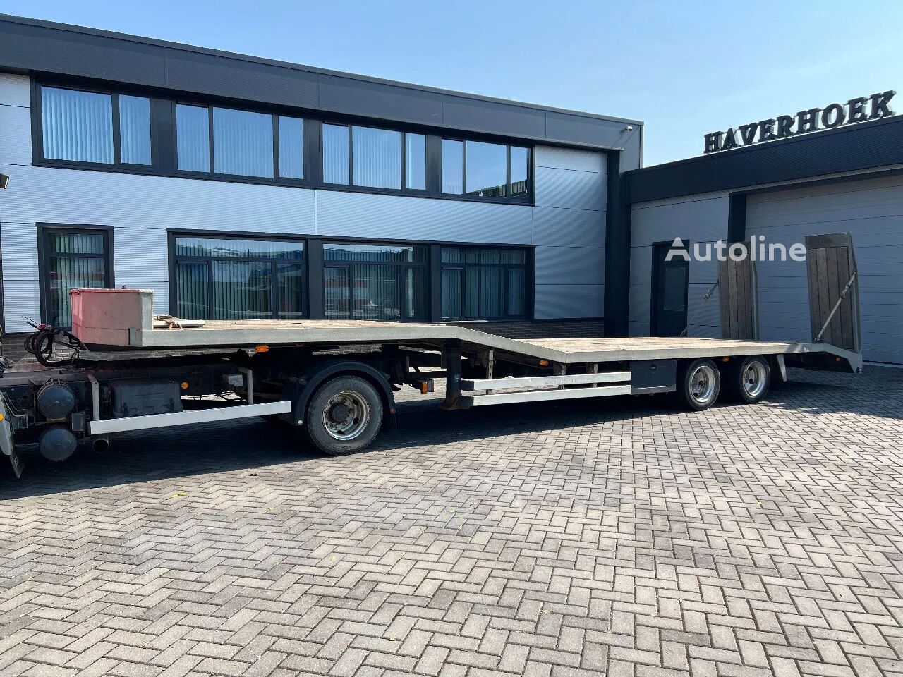 Heinemann EuroCargo 80 Heinemann 2 axle Lowloader with Iveco ML8 closed box semi-trailer - Autoline