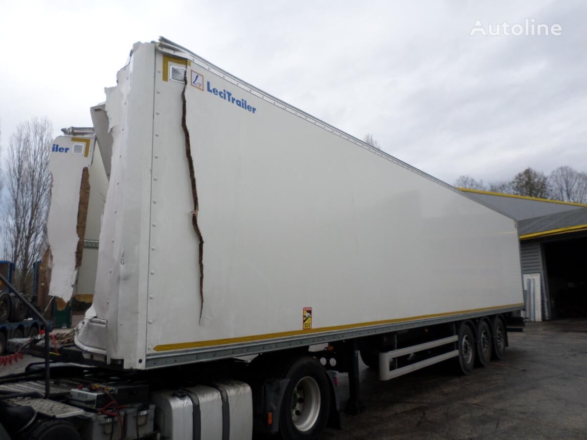 LeciTrailer ABSOLUTE furgon poluprikolica nakon udesa