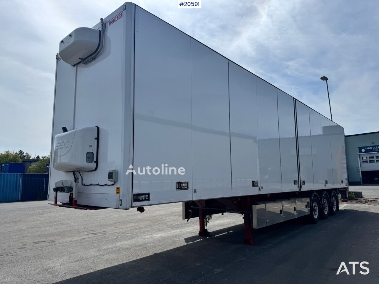 Limetec Cabinet semi-trailer w/ Booms and side opening bakwagen oplegger te koop | Autoline NL Limetec Cabinet semi-trailer w/ Booms and side opening bakwagen oplegger - Autoline