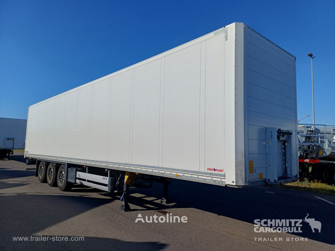 Semi-remorque fourgon Schmitz Cargobull Auflieger Trockenfrachtkoffer Standard à vendre | Autoline CI Semi-remorque fourgon Schmitz Cargobull Auflieger Trockenfrachtkoffer Standard - Autoline