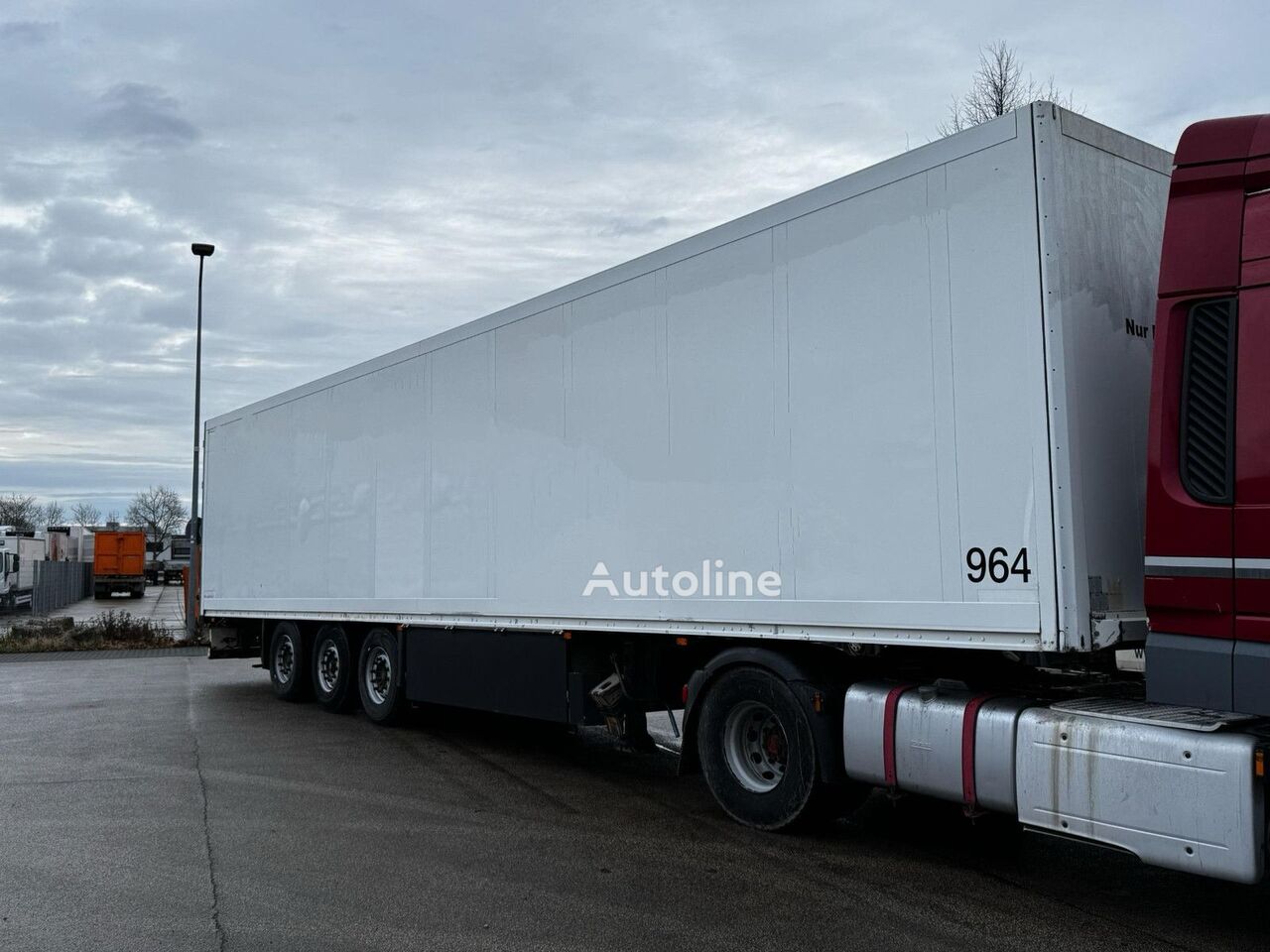 Schmitz Cargobull SKO 24 closed box semi-trailer - Autoline