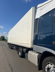Schmitz Cargobull SKO24 closed box semi-trailer