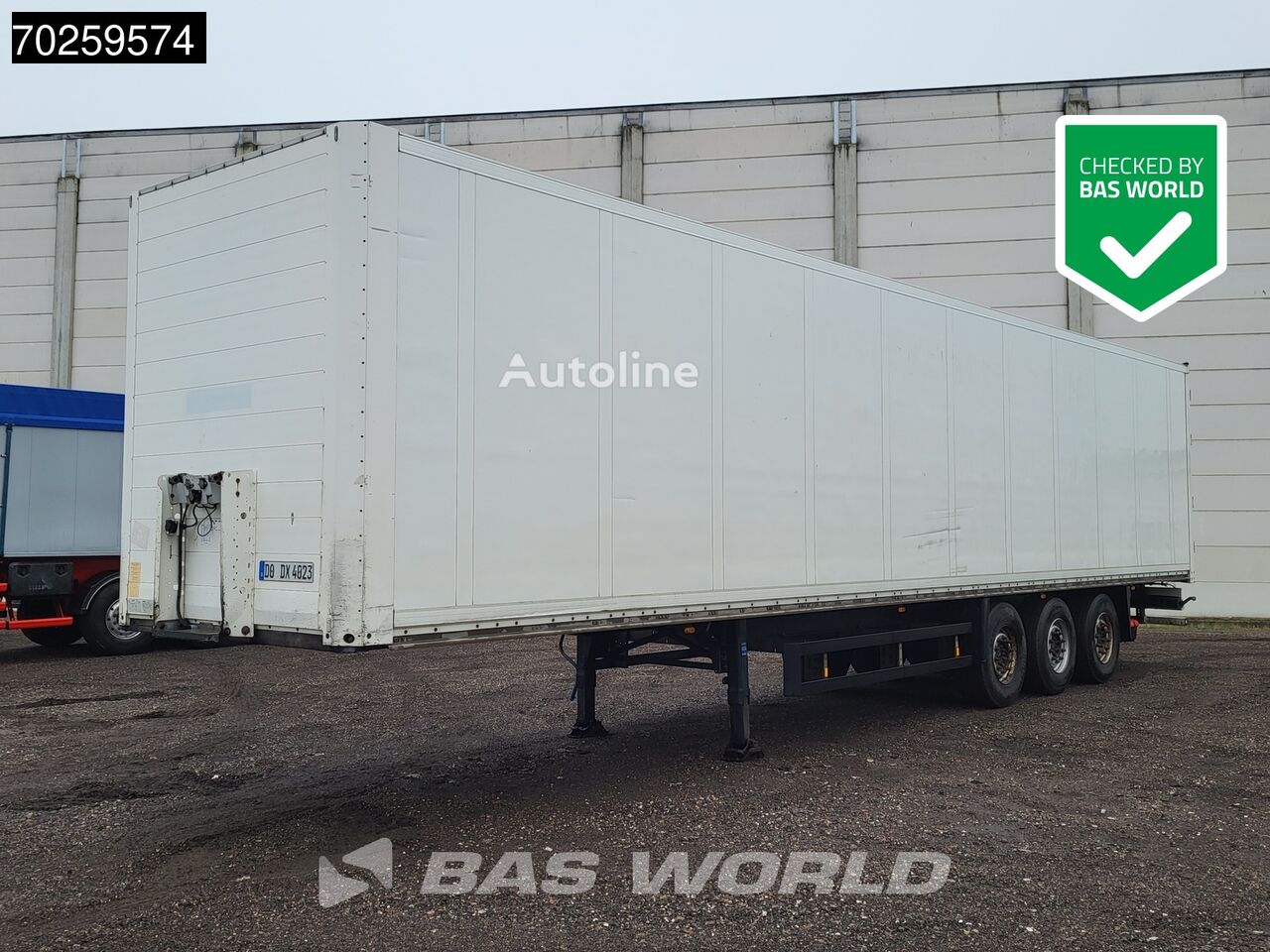 Schmitz Cargobull SKO24 3 axles Doppelstock closed box semi-trailer