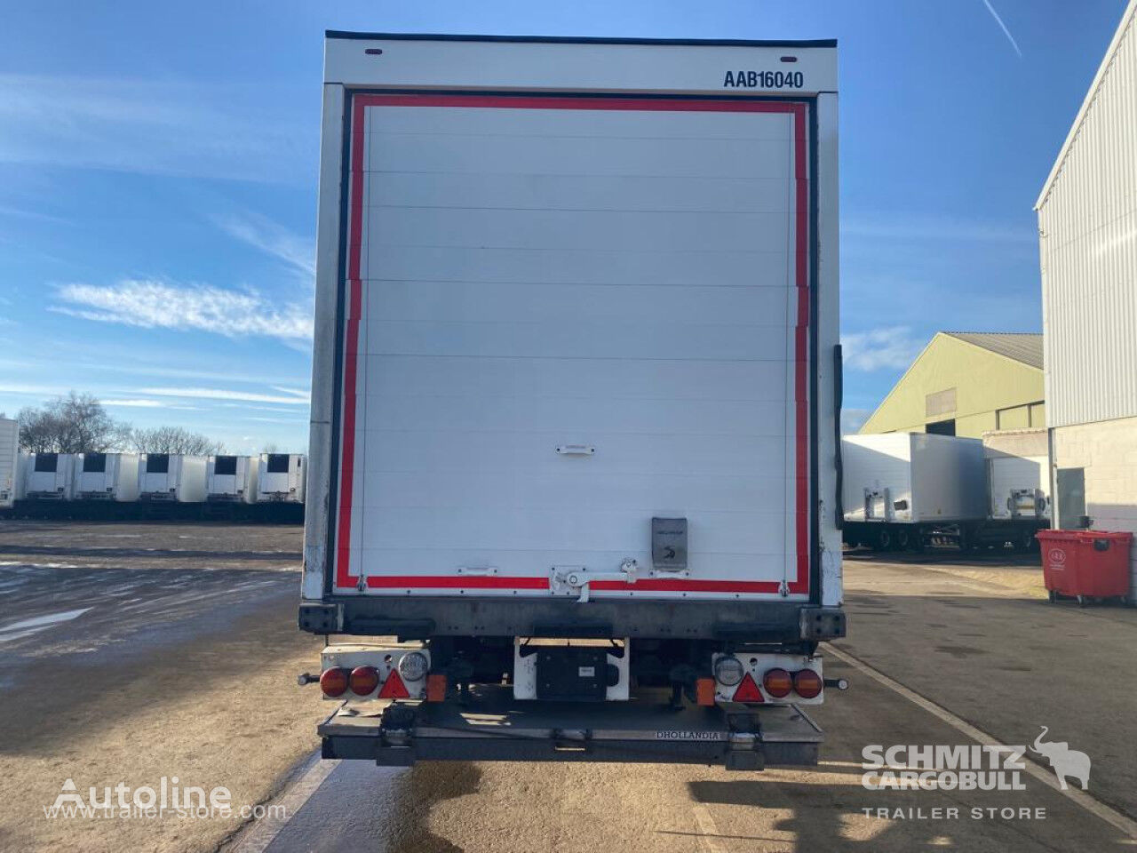 Schmitz Dryfreight Standard Taillift slutet semitrailer