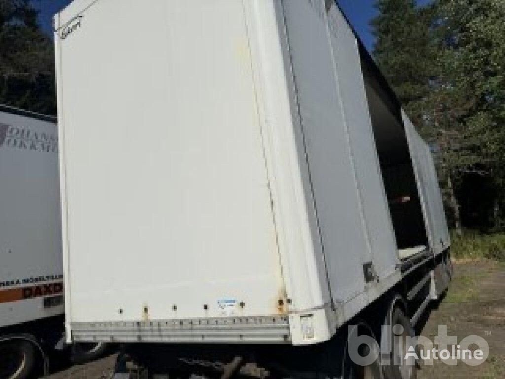 Ekeri L/L-4 closed box trailer