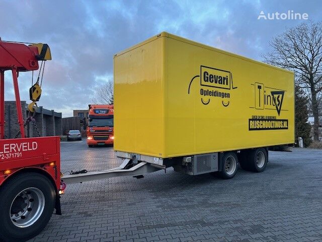 Fliegl 04/DA 07 closed box trailer