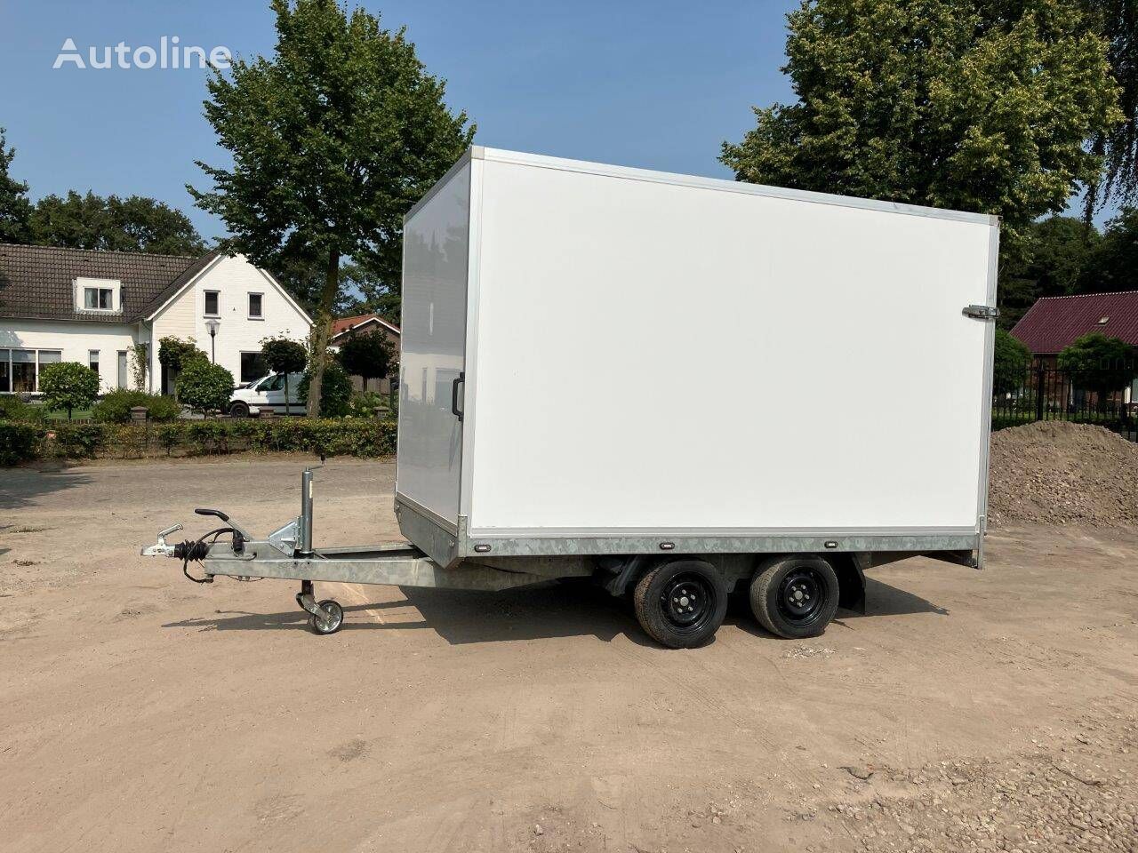 Hapert TA closed box trailer